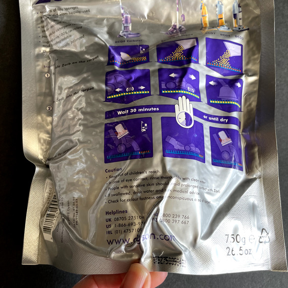 NEW Dyson Zorb Carpet Maintenance Cleaner 26.5 oz. Sealed - Picture 4 of 4